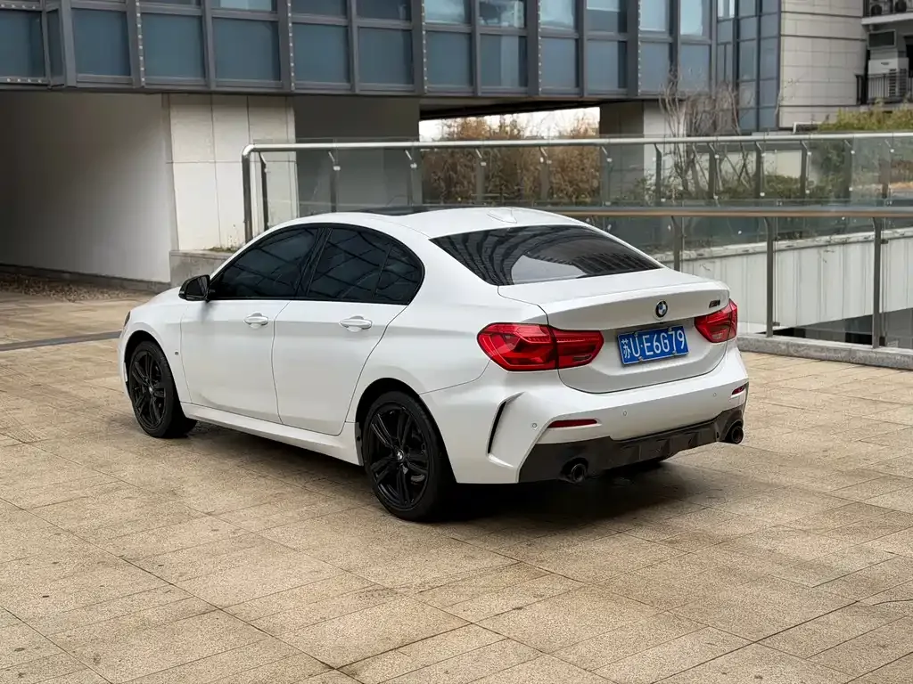 BMW 1 Series — фото 10