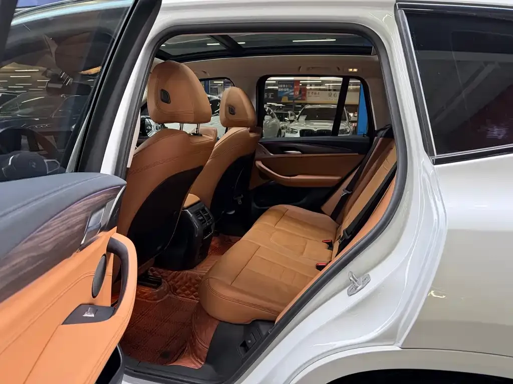 BMW X3 2021 из CN, фото 10