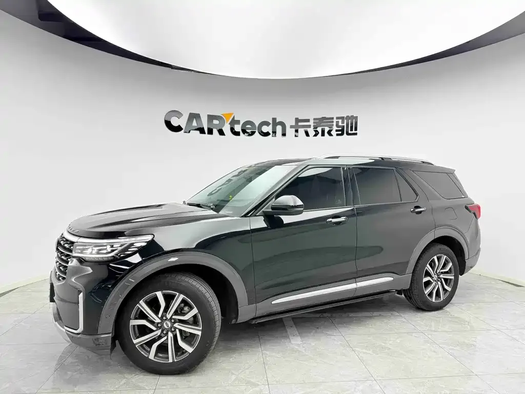 Ford Explorer 2024 из CN, фото 1