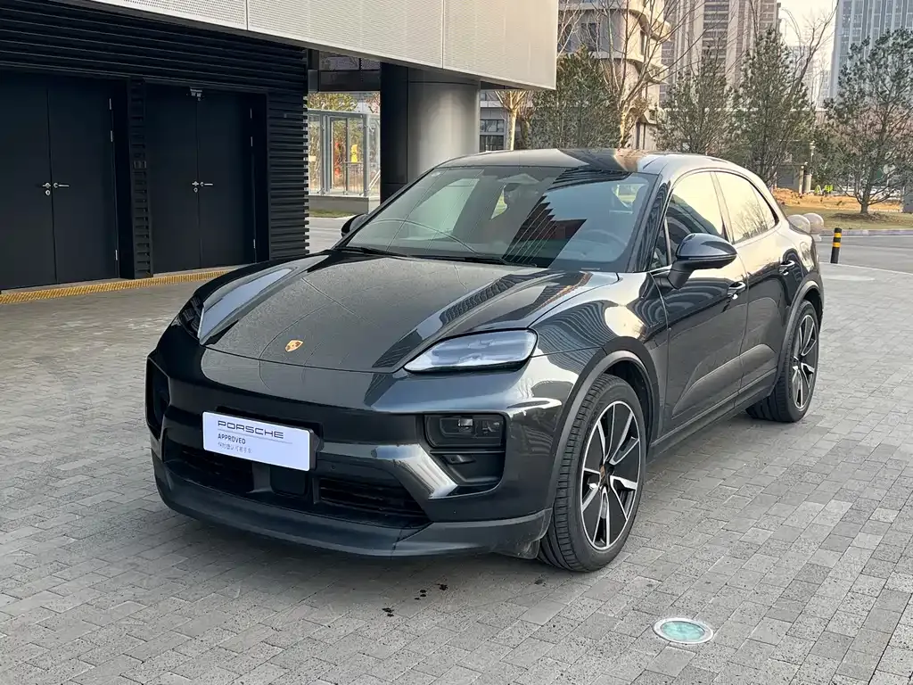 Porsche Macan EV — фото 1