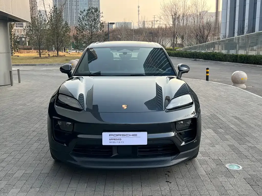 Porsche Macan EV — фото 7