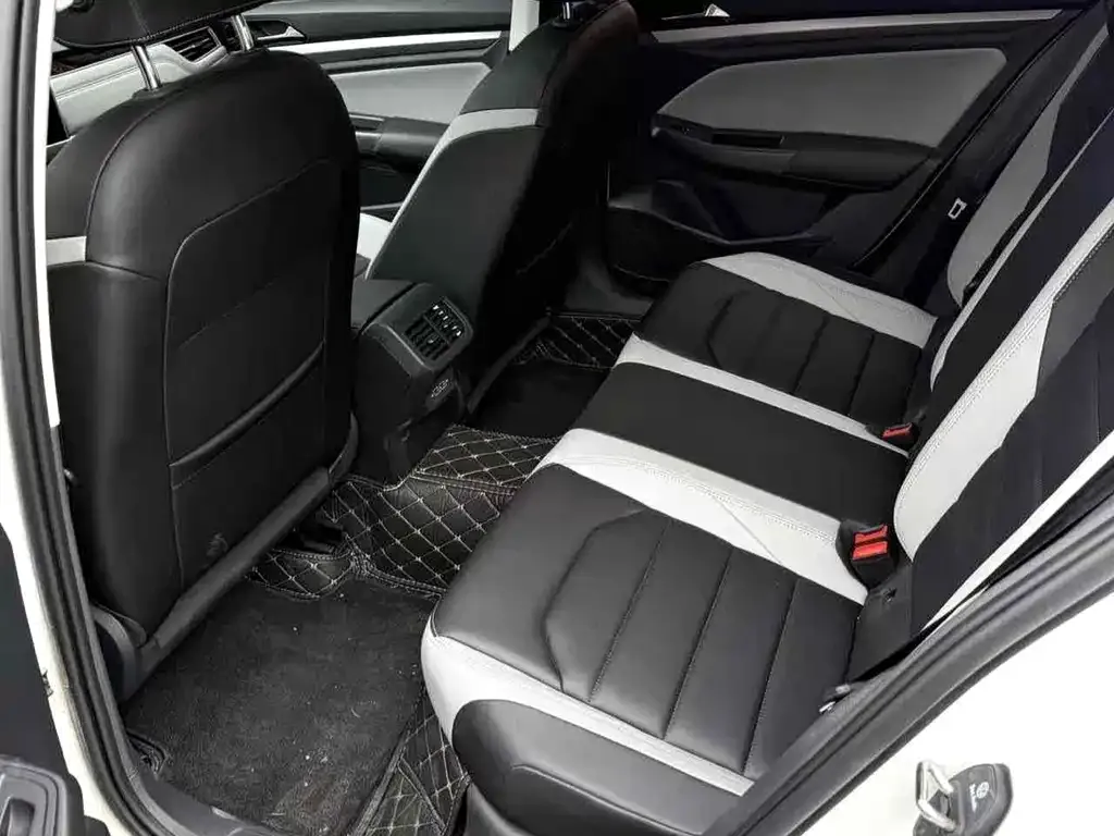 Volkswagen Bora 2025 из CN, фото 2