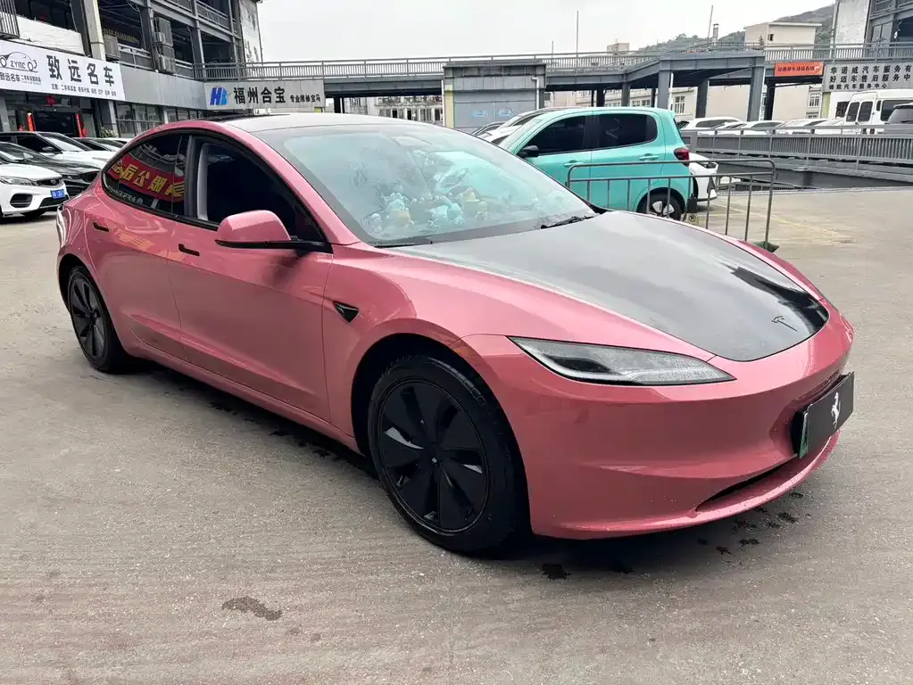 Tesla Model 3 — фото 2