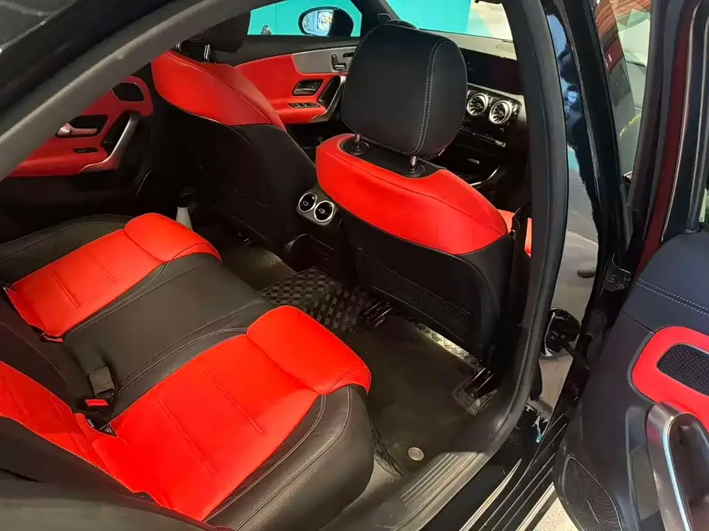 Mercedes-Benz A-Class AMG — фото 10