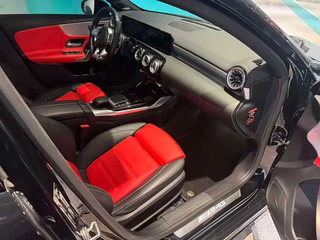 Mercedes-Benz A-Class AMG — фото 4