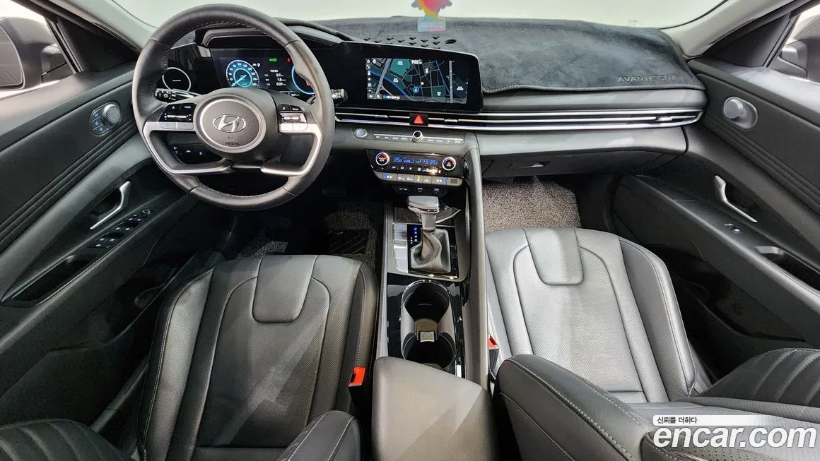 Hyundai AVANTE 2023 из KR, фото 3