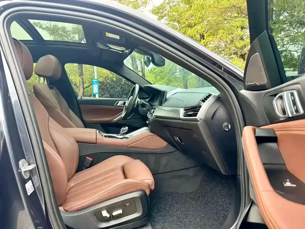 BMW X6 2021 из CN, фото 7
