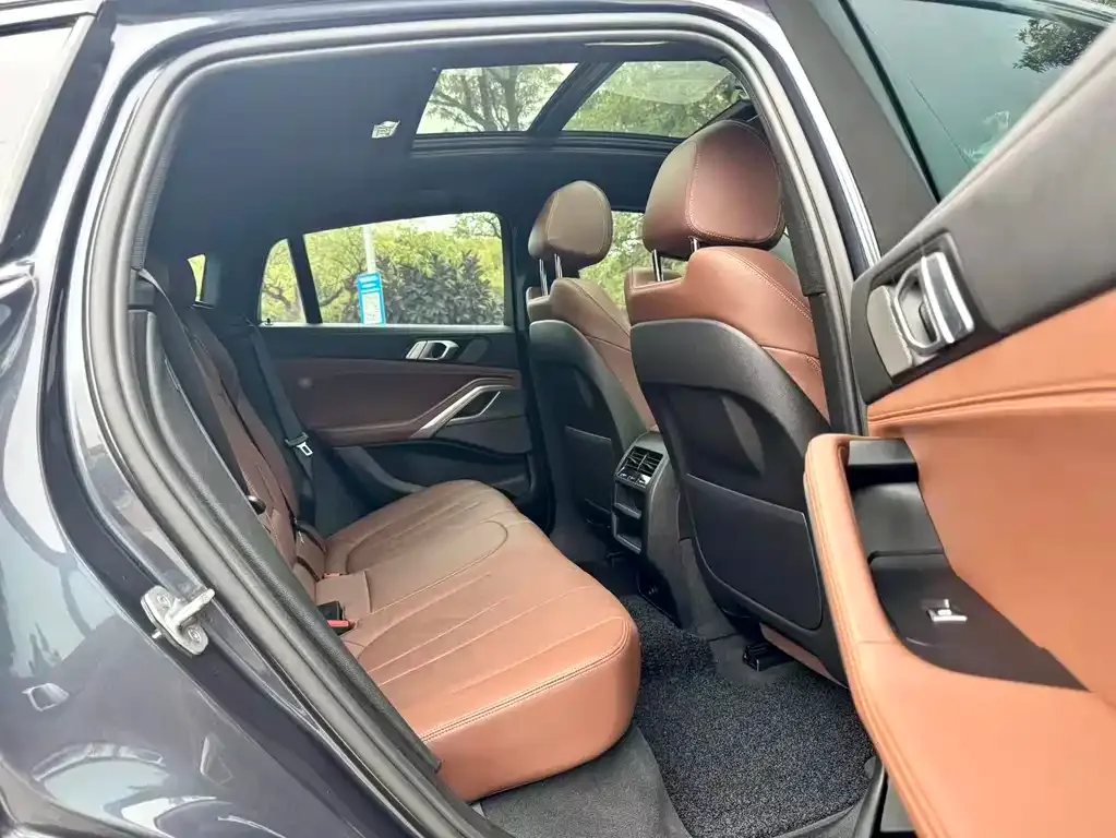 BMW X6 2021 из CN, фото 4