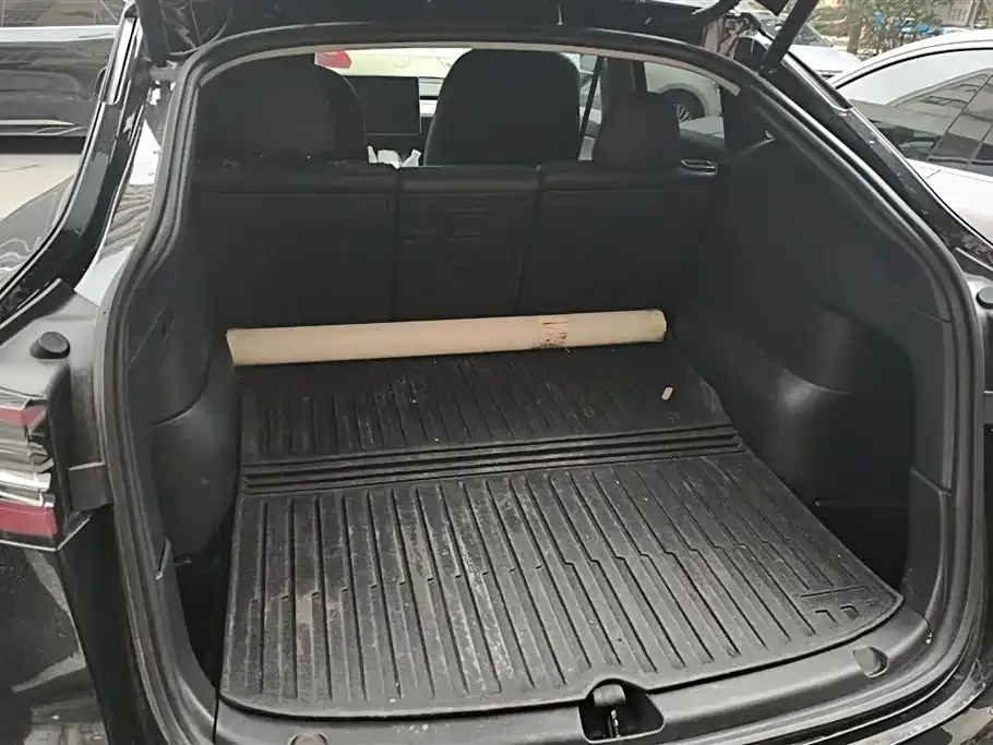 Tesla Model Y 2022 из CN, фото 3