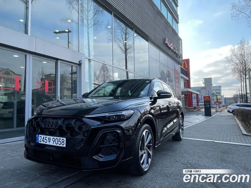Audi Q5 2025 из KR, фото 9