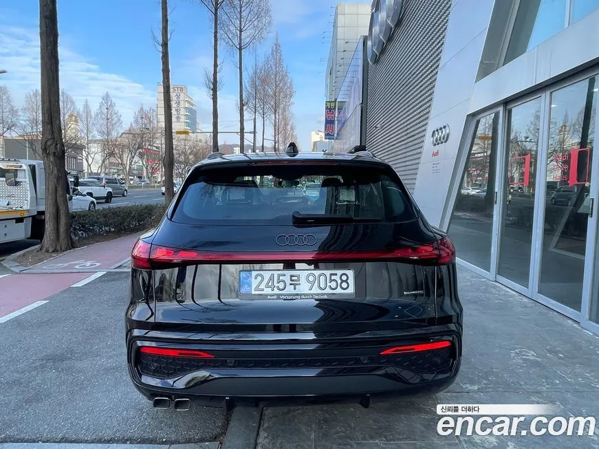 Audi Q5 2025 из KR, фото 3