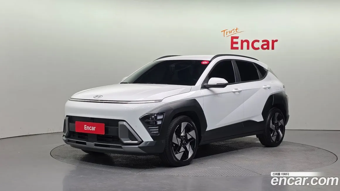 Hyundai Kona — фото 1