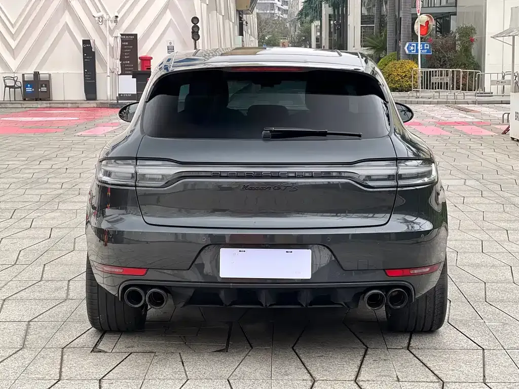 Porsche Macan — фото 10