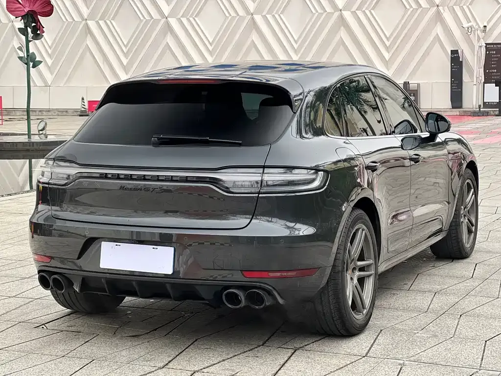 Porsche Macan — фото 8