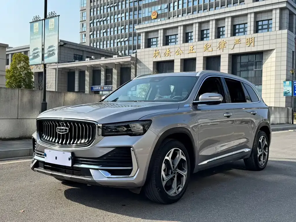 Geely Xingyue L — фото 1