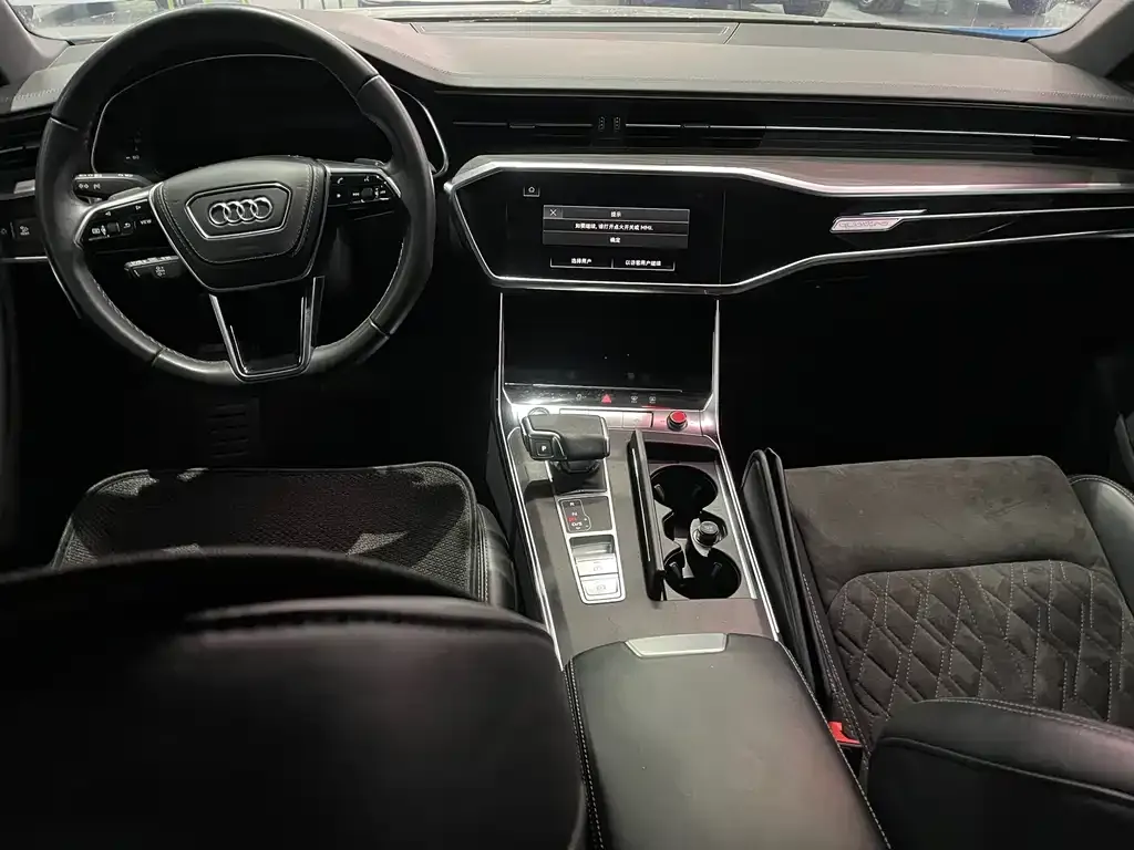 Audi A6L — фото 9