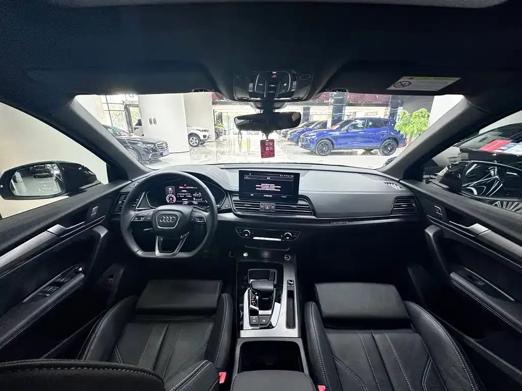 Audi Q5L 2024 из CN, фото 9