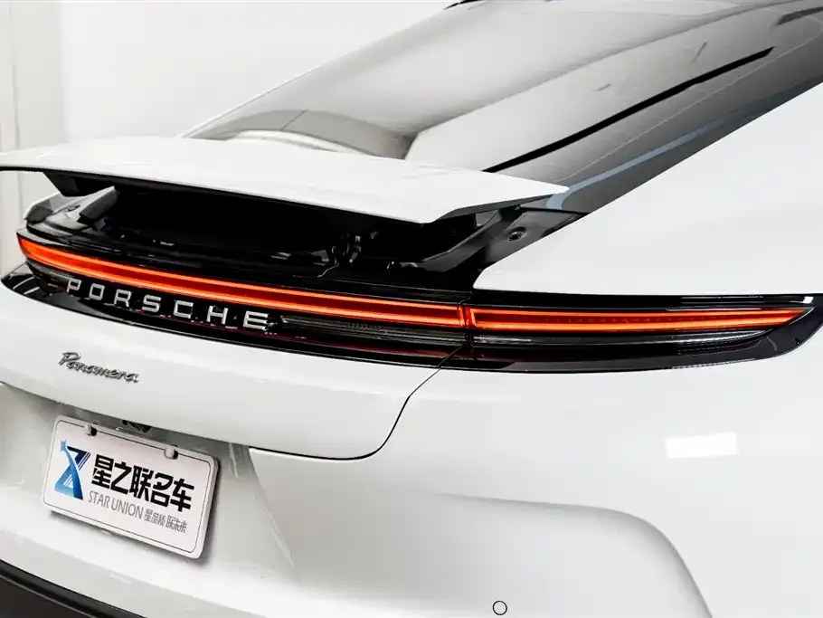 Porsche Panamera — фото 9