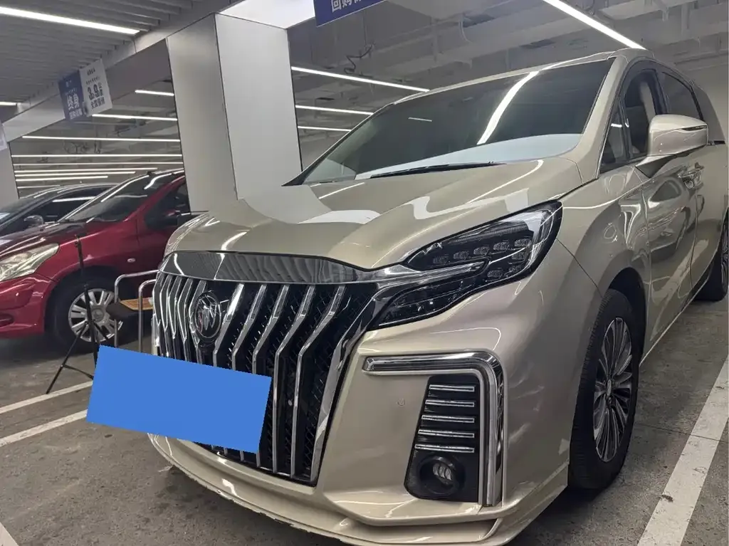 Buick GL8 2022 из CN, фото 1