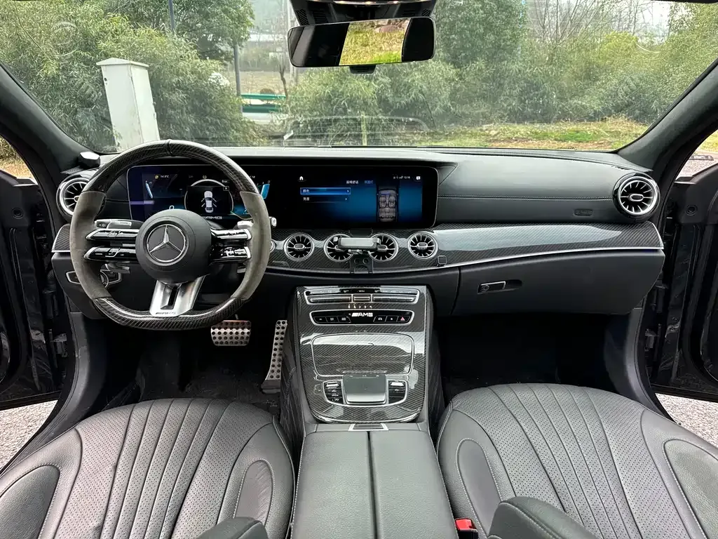 Mercedes-Benz CLS — фото 5