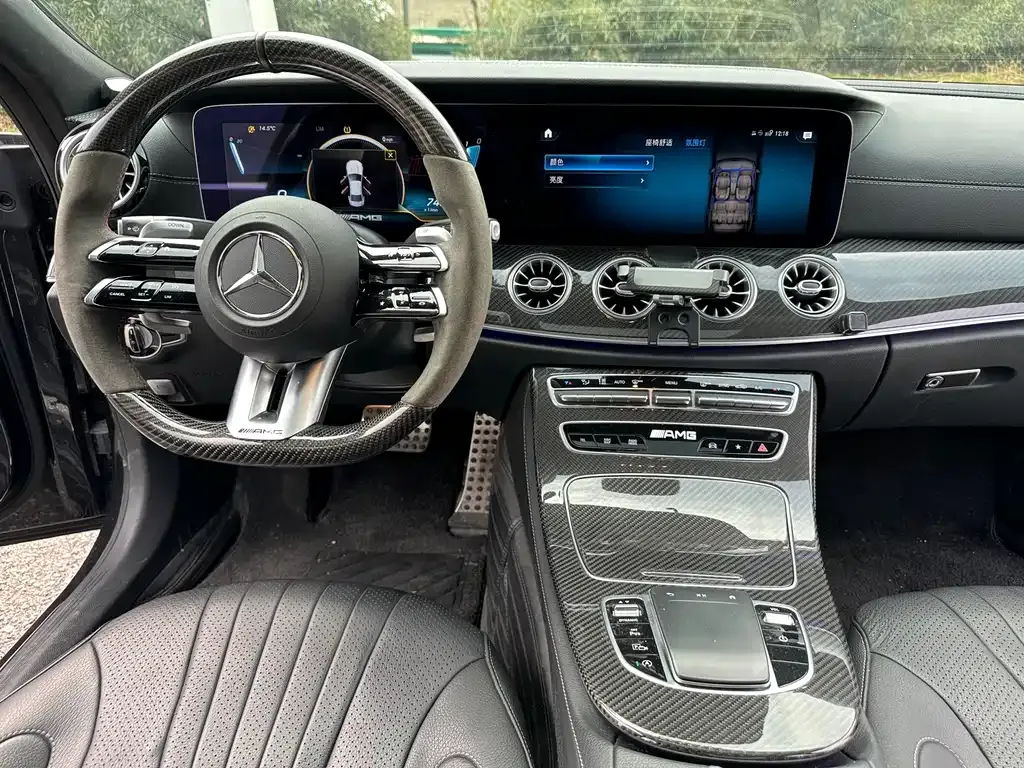 Mercedes-Benz CLS — фото 10