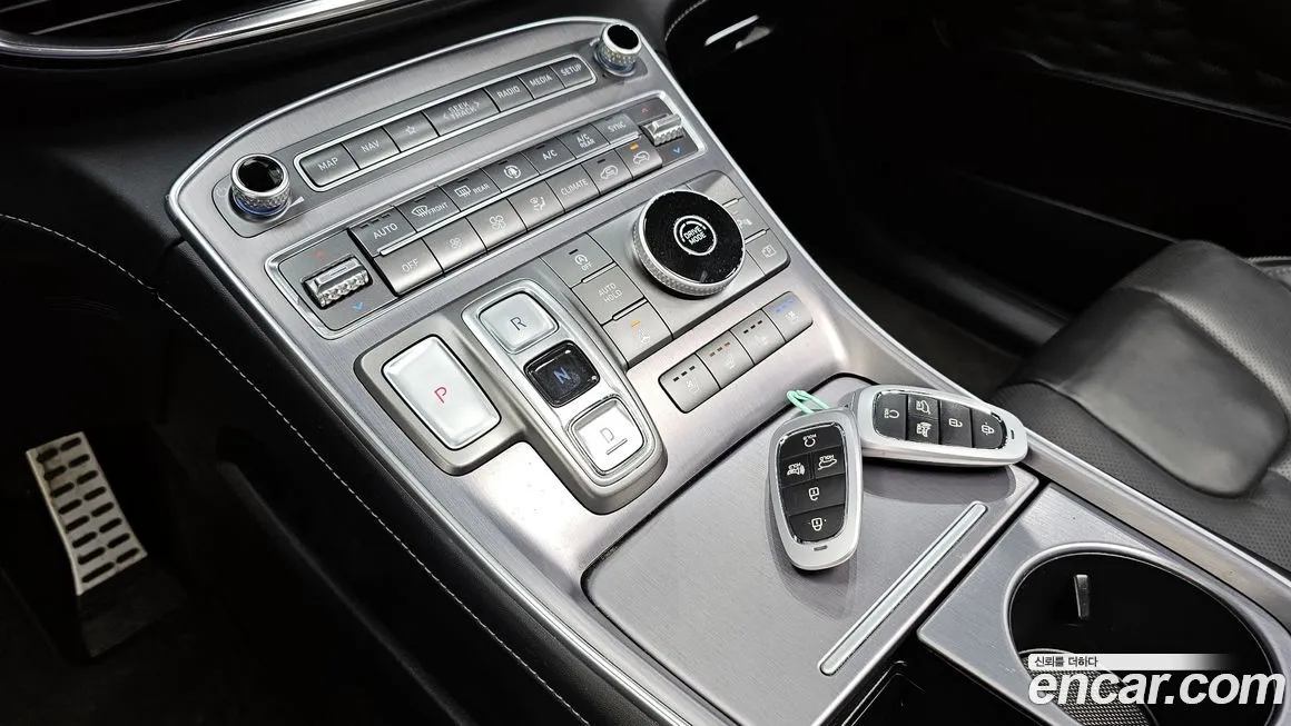 Hyundai Santafe — фото 2