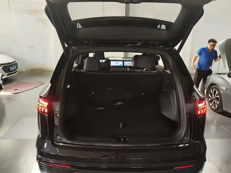 Geely Xingyue L 2025 из CN, фото 6