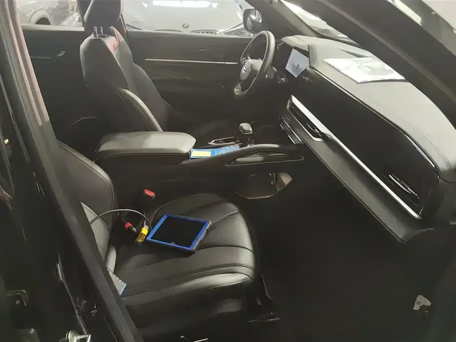 Geely Xingyue L 2025 из CN, фото 10