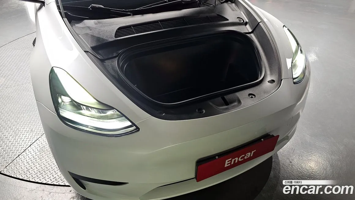 Tesla Model Y 2023 из KR, фото 6