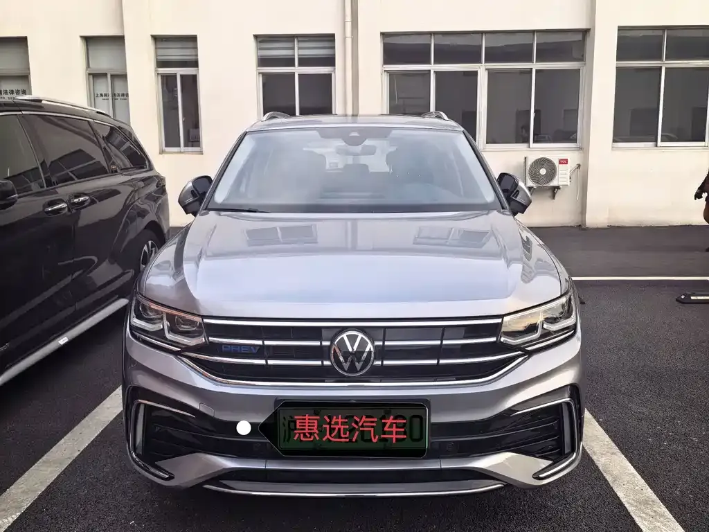 Volkswagen Tiguan L New Energy — фото 5