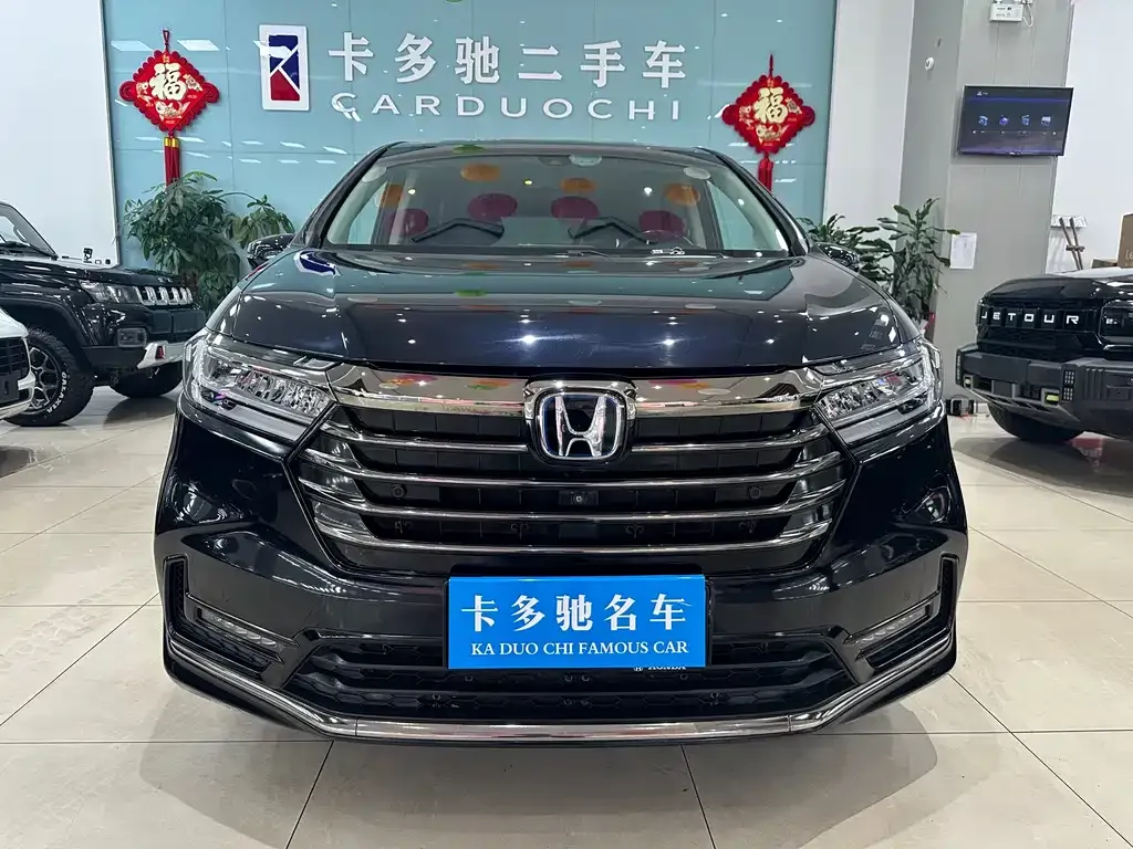 Honda Odyssey — фото 10