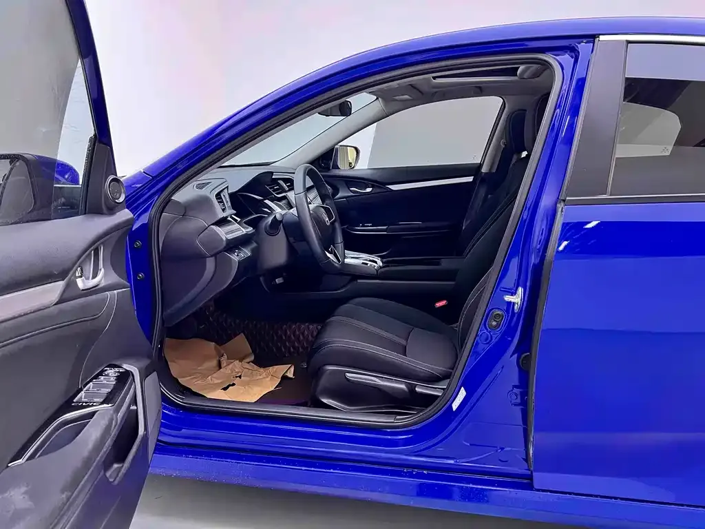 Honda Civic — фото 6