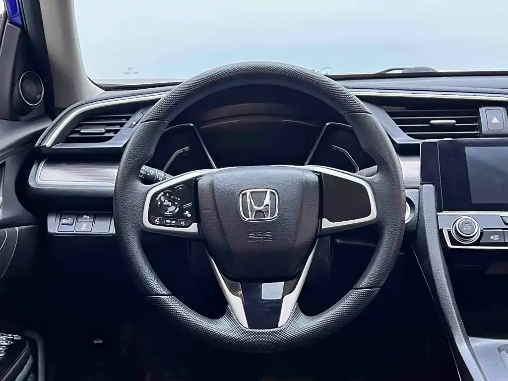 Honda Civic — фото 9