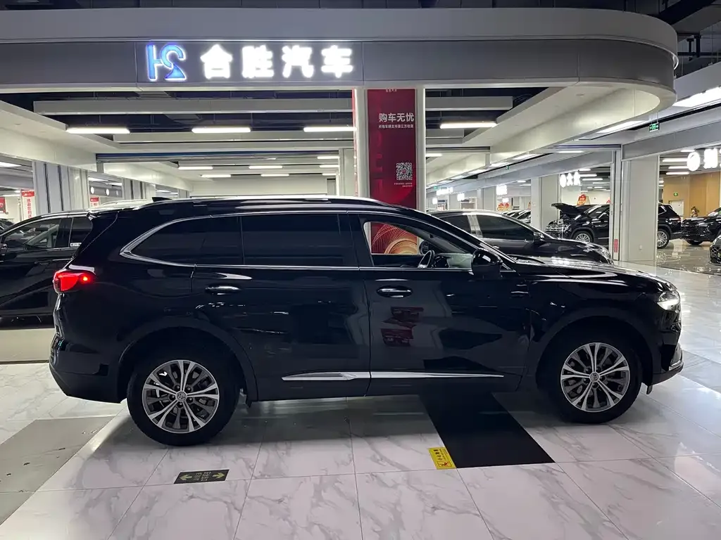 Buick Envision Plus — фото 9