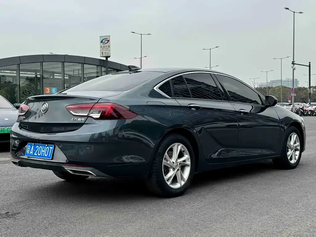 Buick Regal — фото 3
