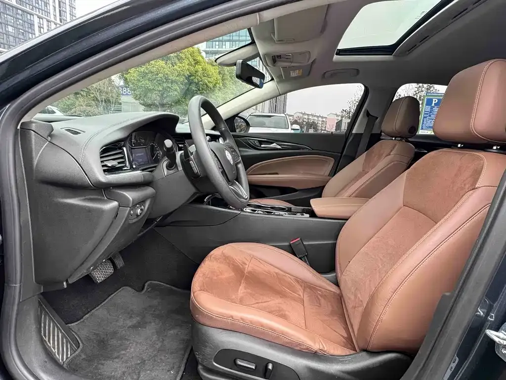 Buick Regal — фото 2