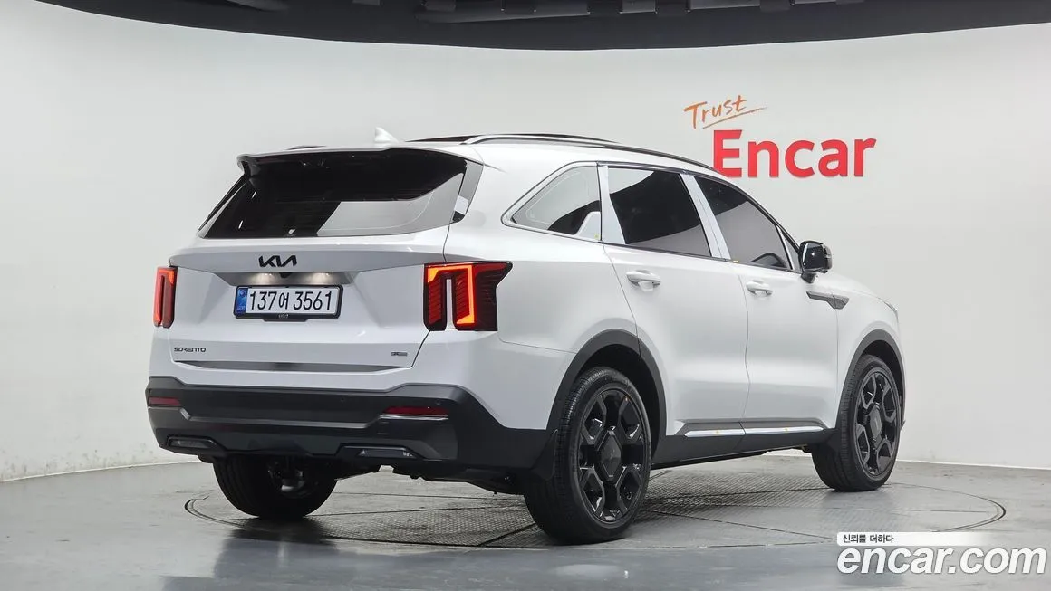 Kia Sorento — фото 3