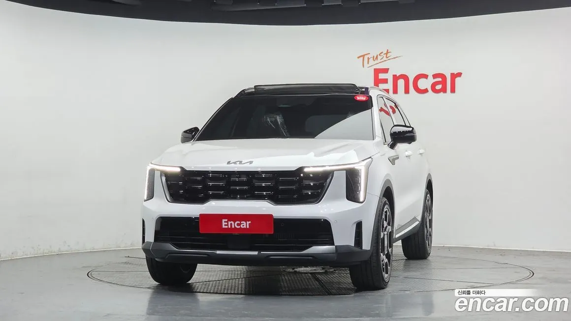Kia Sorento — фото 5