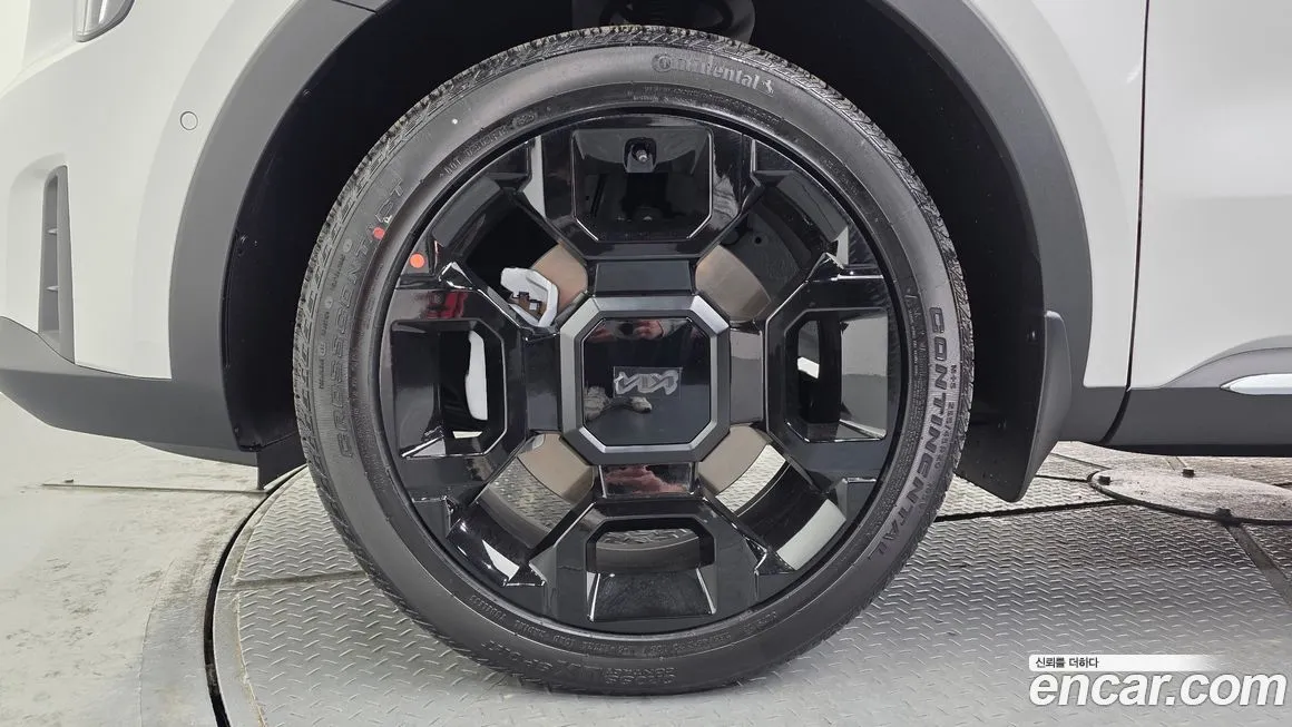 Kia Sorento — фото 7