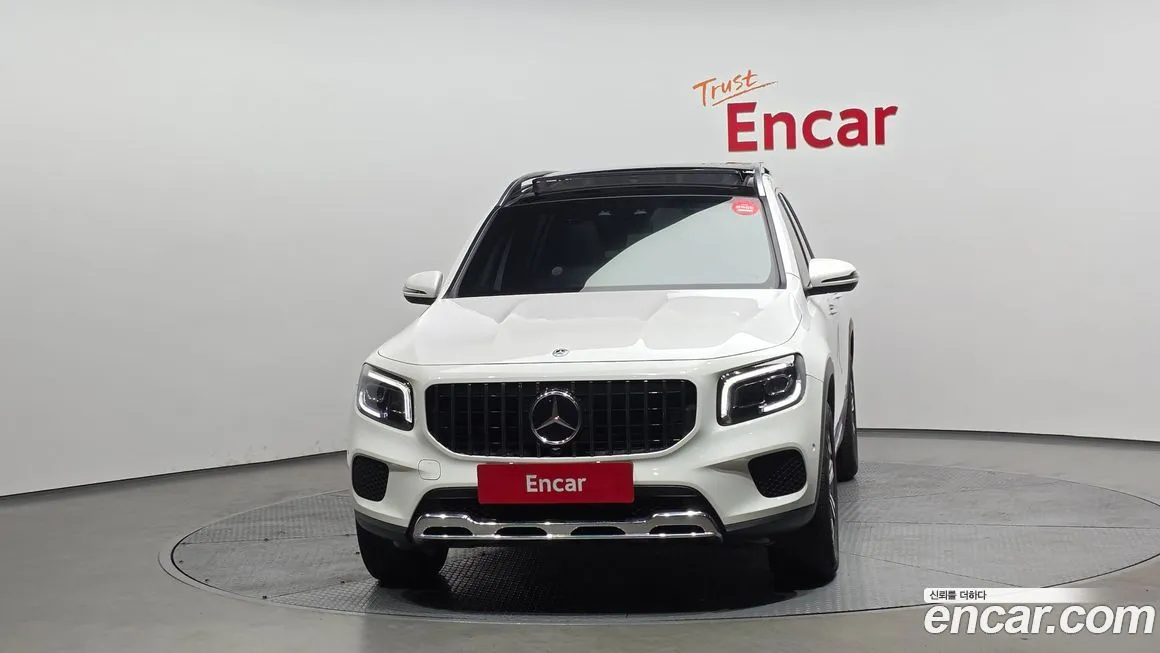Mercedes-Benz GLB-Class 2023 из KR, фото 2