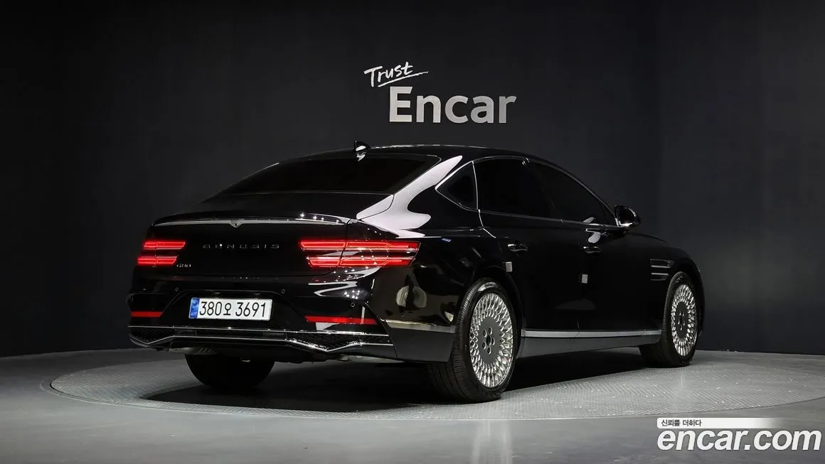 Genesis G80 — фото 10