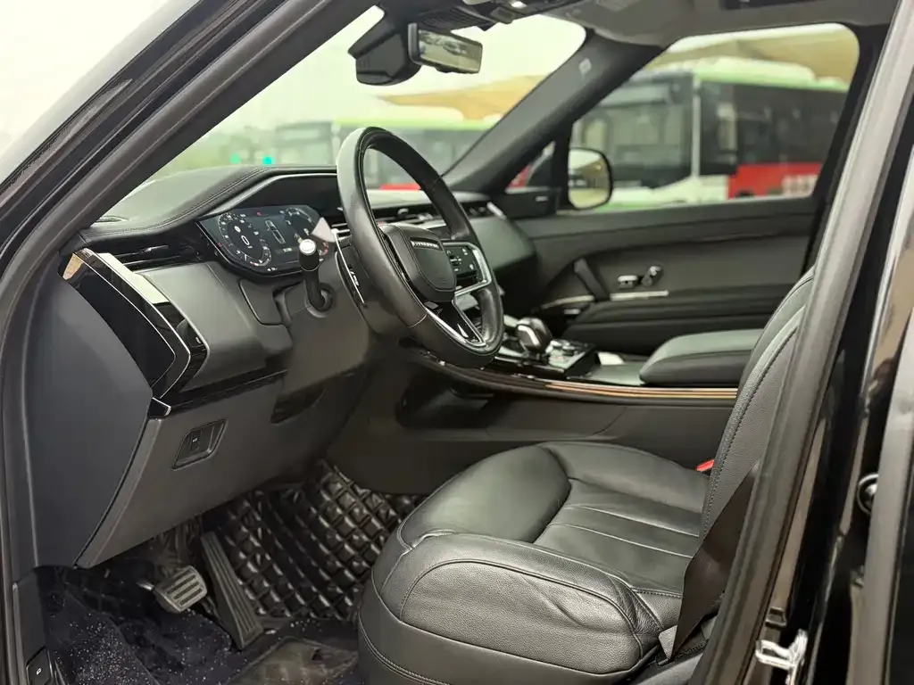 Land Rover Sport 2023 из CN, фото 4