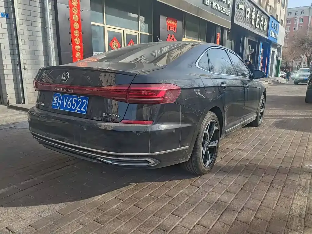 Volkswagen Passat 2024 из CN, фото 10