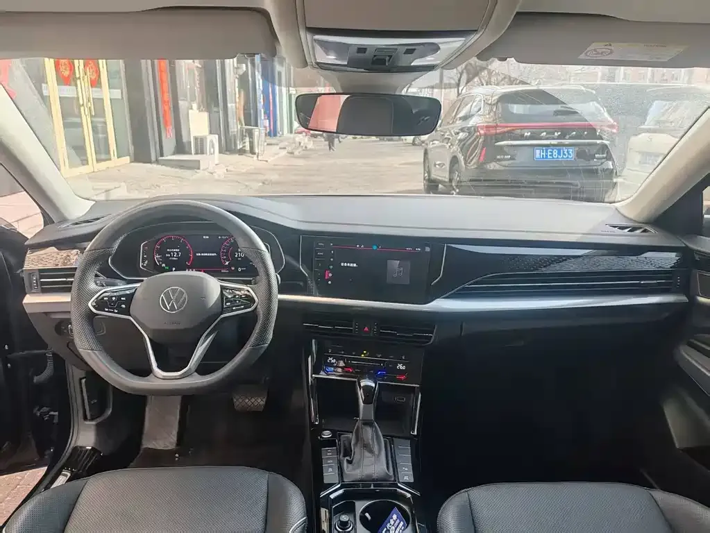 Volkswagen Passat 2024 из CN, фото 8