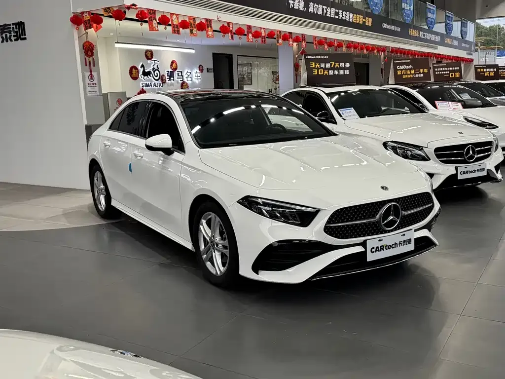 Mercedes-Benz A-Class — фото 9