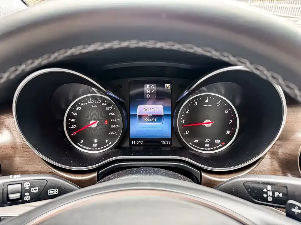 Mercedes-Benz V-Class 2023 из CN, фото 3