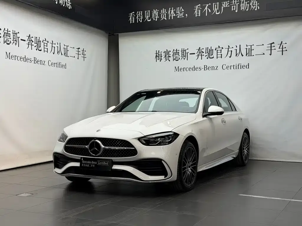 Mercedes-Benz C-Class — фото 1