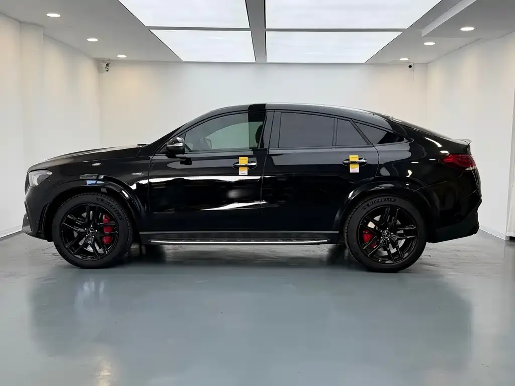 Mercedes-Benz GLE Coupe AMG — фото 9