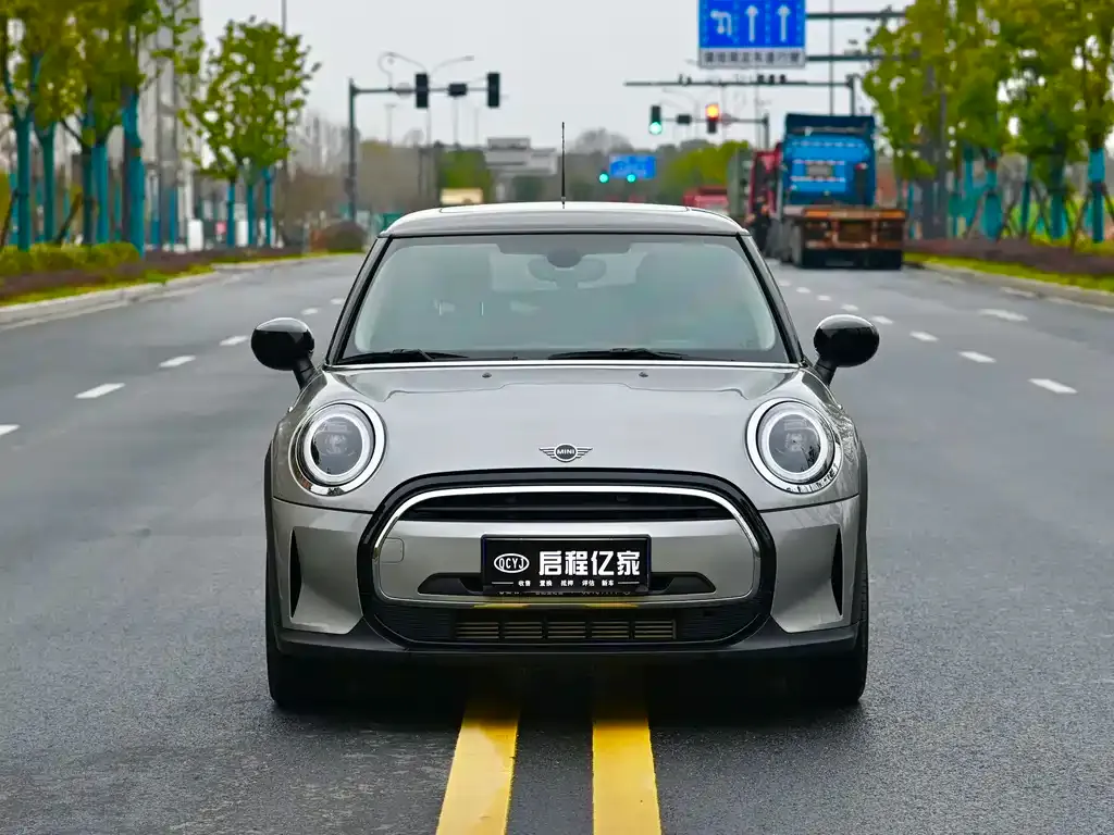 MINI Cooper (3-door) 2023 из CN, фото 7