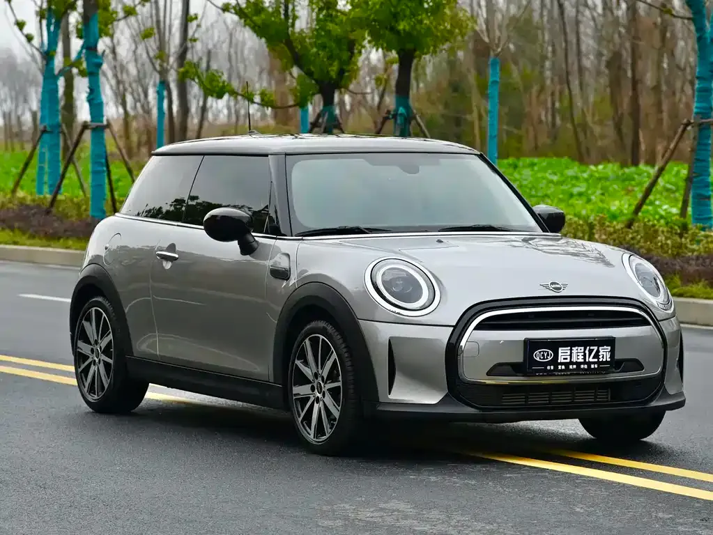 MINI Cooper (3-door) 2023 из CN, фото 6